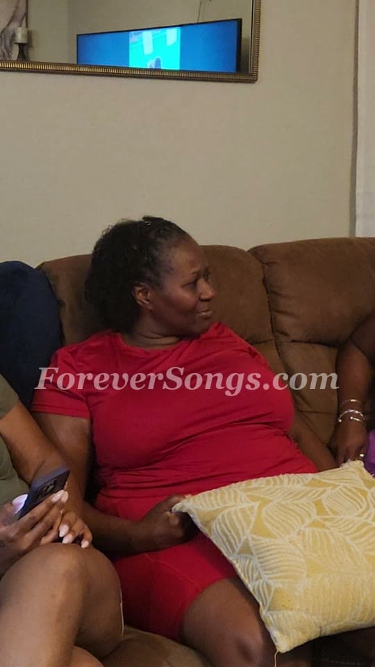 Customer reacting to their custom ForeverSongs song – reaction video 10